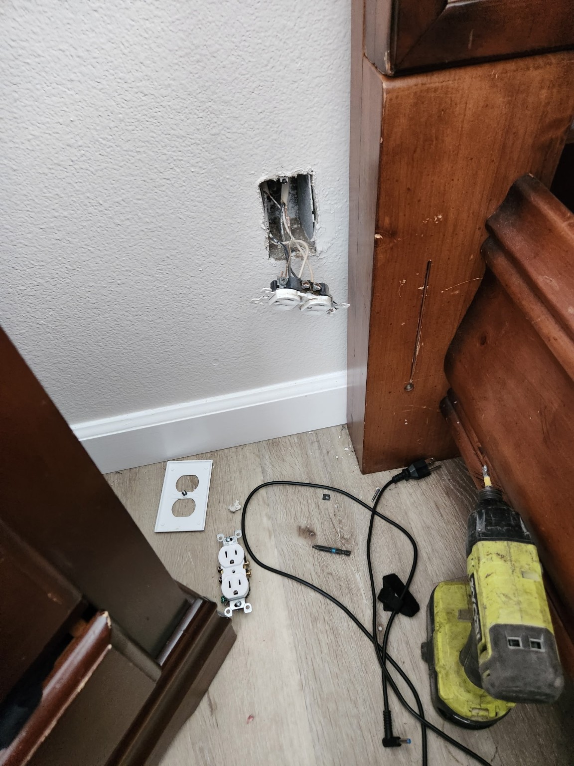 Electrical Outlet Repair