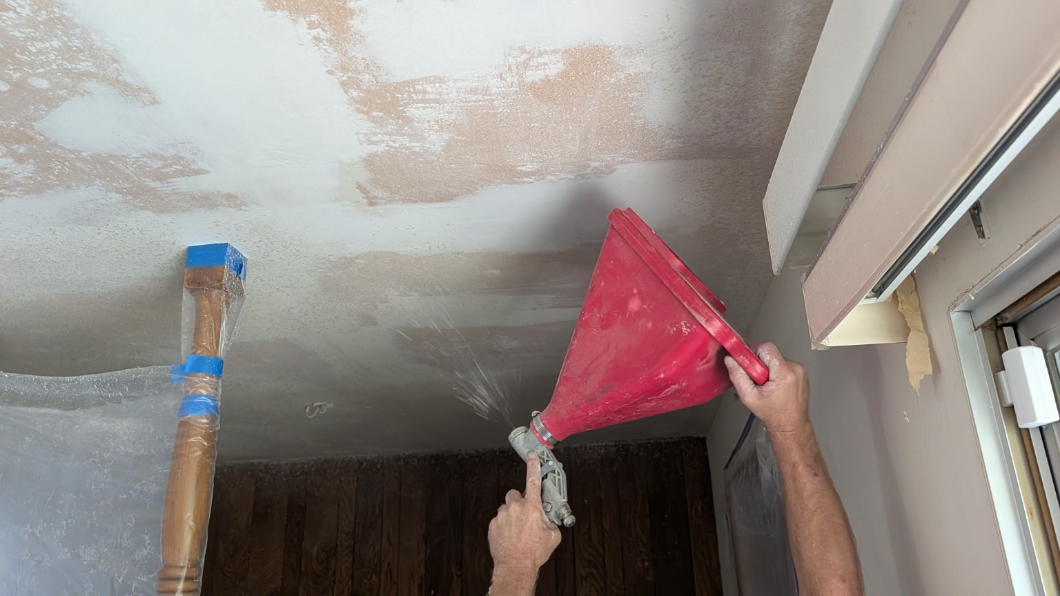 Ceiling drywall repair